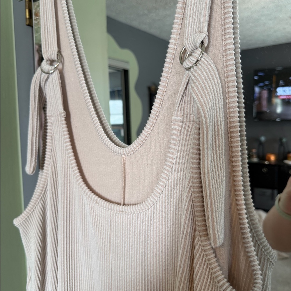 Oversized Soft Jumpsuit - Picture 5 of 5